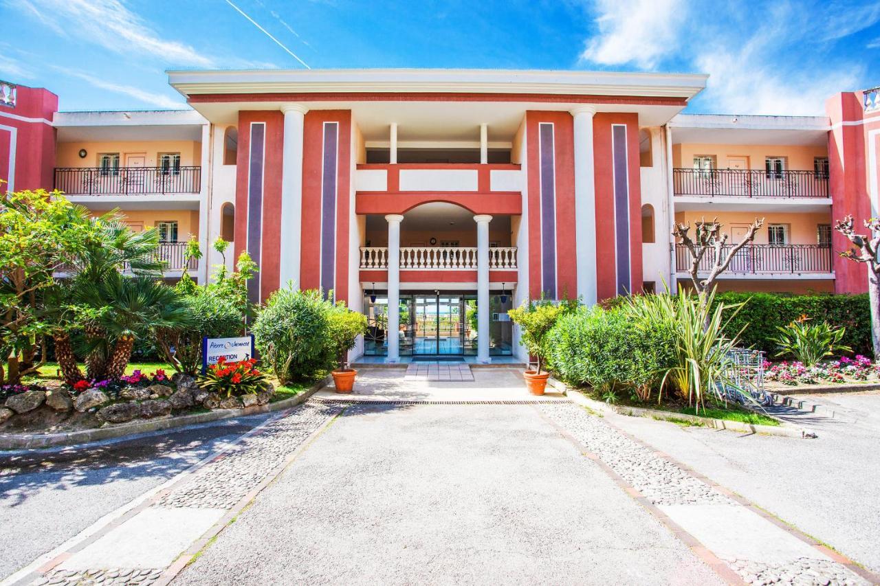 L'Ange Gardien III Ap4293 By Riviera Holiday Homes Villefranche-sur-Mer Esterno foto